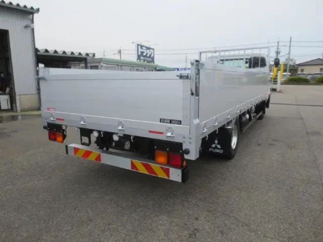 三菱 ファイター 2KG-FK65F(2WD)の写真4