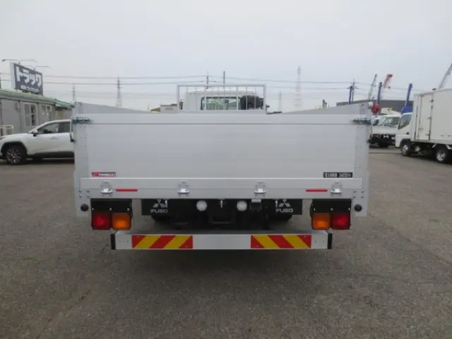 三菱 ファイター 2KG-FK65F(2WD)の写真7