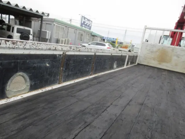 いすゞ フォワード 2PG-FRR90S1(2WD)の写真26