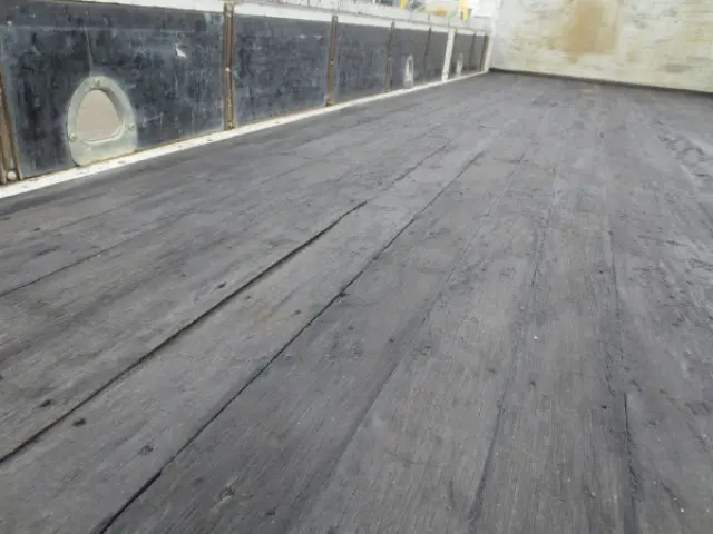 いすゞ フォワード 2PG-FRR90S1(2WD)の写真31