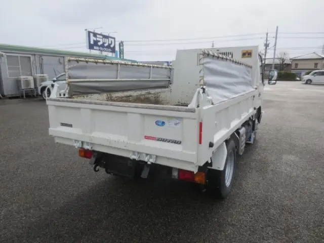 日野 デュトロ 2RG-XZU600T(2WD)の写真4