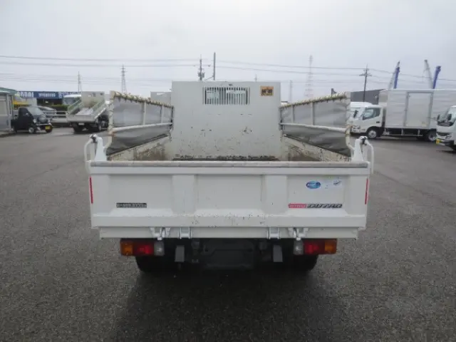 日野 デュトロ 2RG-XZU600T(2WD)の写真7