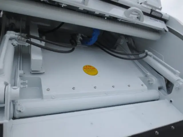 三菱 キャンター 2PG-FEA80(2WD)の写真14