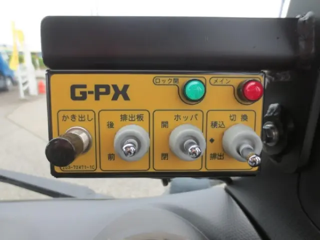 三菱 キャンター 2PG-FEA80(2WD)の写真17