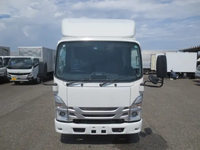 いすゞ エルフ 2RG-NMR88N(2WD)の写真6