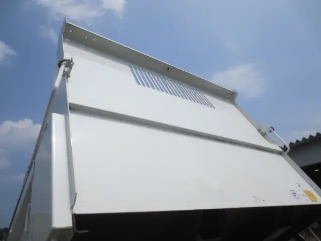 三菱 キャンター 2RG-FBA60(2WD)の写真11