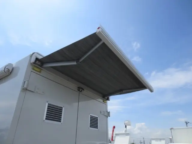 いすゞ エルフ 2RG-NMR88N(2WD)の写真20