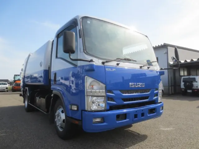 いすゞ エルフ 2PG-NPR88YN(2WD)の写真2