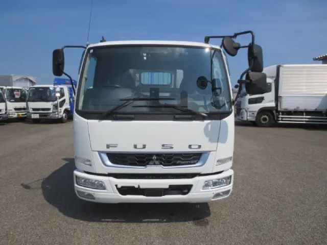 三菱 ファイター 2KG-FK62F(2WD)の写真6