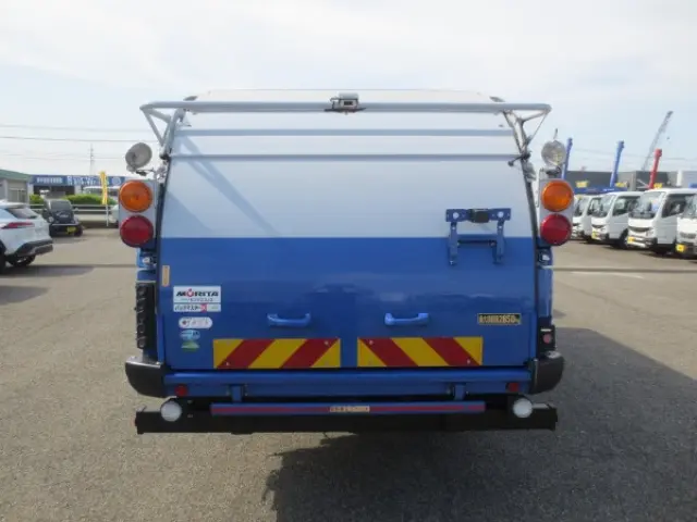 いすゞ エルフ 2PG-NPR88YN(2WD)の写真7