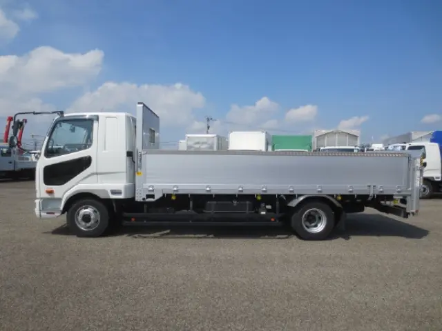 三菱 ファイター 2KG-FK62F(2WD)の写真9