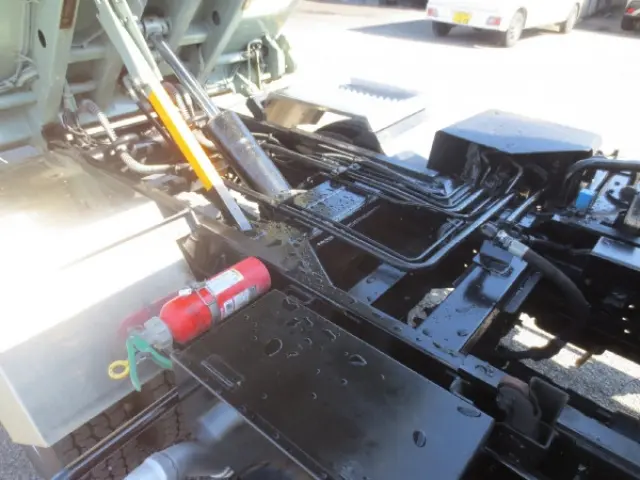 いすゞ エルフ TPG-NMR85AN(2WD)の写真19