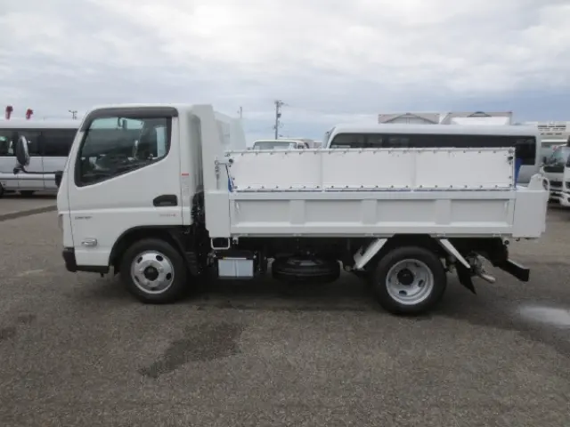 三菱 キャンター 2RG-FBA60(2WD)の写真9