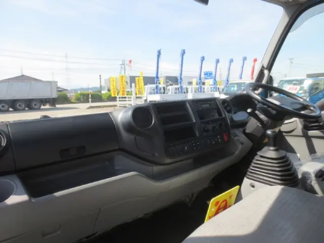 日野 デュトロ TKG-XZU710M(2WD)の写真14