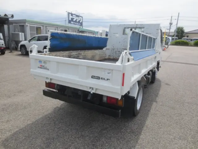 いすゞ エルフ TPG-NJR85AD(2WD)の写真4