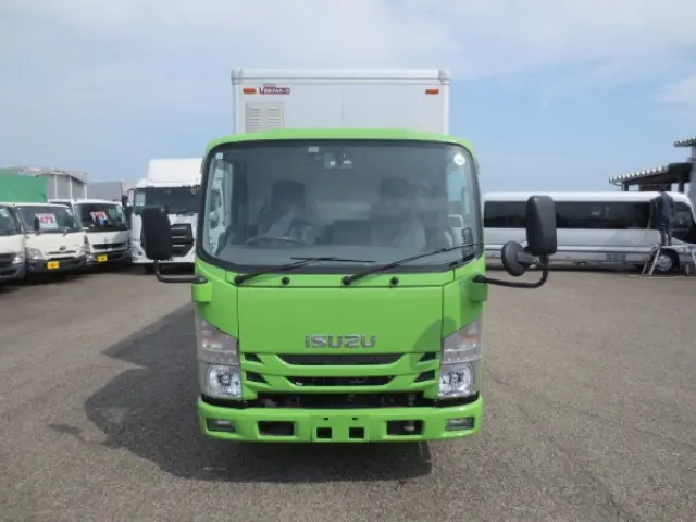 いすゞ エルフ TRG-NMR85AN(2WD)の写真6