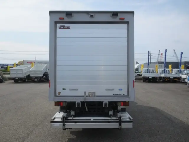 いすゞ エルフ TRG-NMR85AN(2WD)の写真7