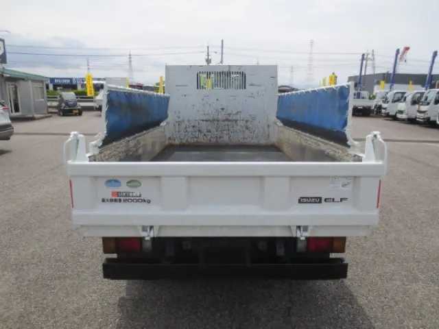 いすゞ エルフ TPG-NJR85AD(2WD)の写真7