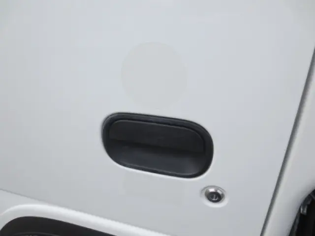 いすゞ エルフ TPG-NJR85AD(2WD)の写真20