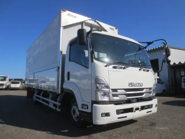 いすゞ フォワード 2RG-FRR90S2(2WD)の写真2