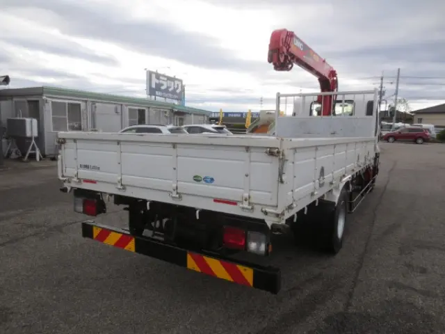 いすゞ フォワード 2PG-FRR90S1(2WD)の写真4