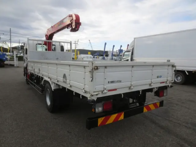 いすゞ フォワード 2PG-FRR90S1(2WD)の写真5