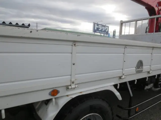 いすゞ フォワード 2PG-FRR90S1(2WD)の写真20