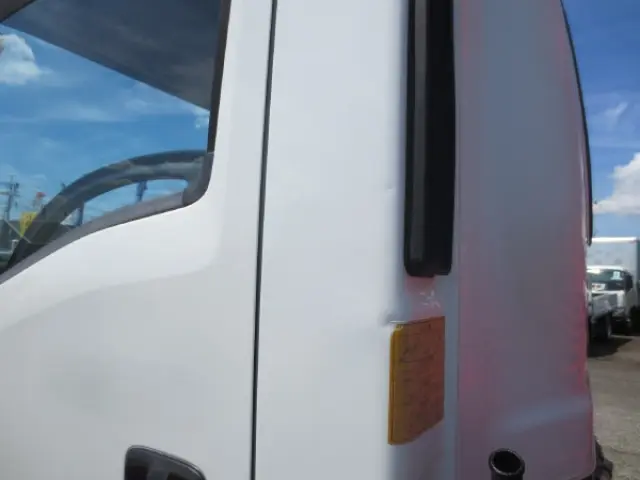 いすゞ フォワード TKG-FRR90S1(2WD)の写真29