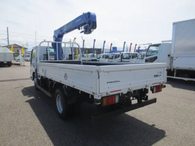 いすゞ エルフ TPG-NKR85AR(2WD)の写真5