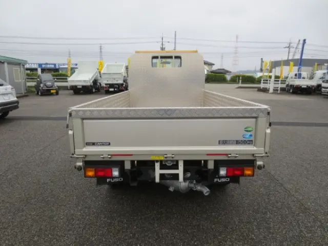 三菱 キャンター 2TG-FBA00(2WD)の写真7