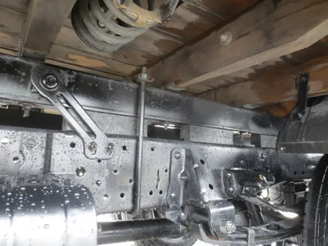 いすゞ エルフ TKG-NMR85AN(2WD)の写真13