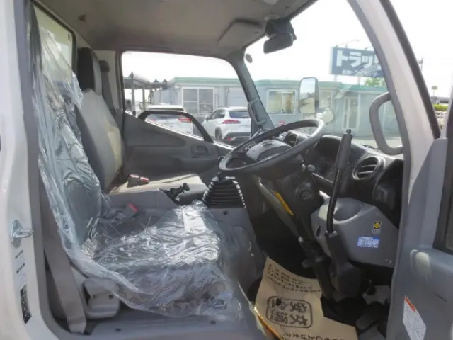 トヨタ ダイナ 2KG-XZU675D(4WD)の写真16