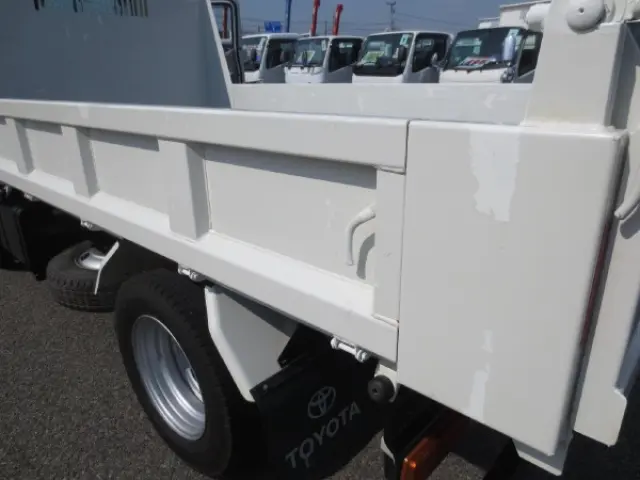 トヨタ ダイナ 2KG-XZU675D(4WD)の写真21