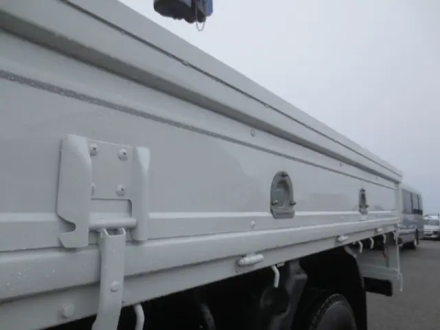 いすゞ エルフ TKG-NMR85AN(2WD)の写真22