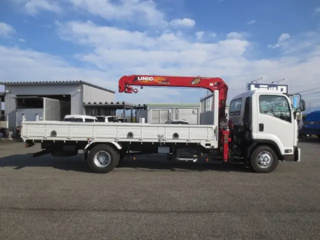 いすゞ フォワード 2PG-FRR90S1(2WD)の写真8