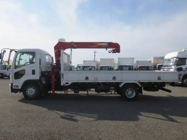 いすゞ フォワード 2PG-FRR90S1(2WD)の写真9