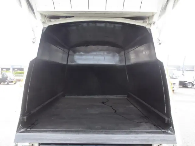 三菱 ファイター 2PG-FK72N(2WD)の写真10