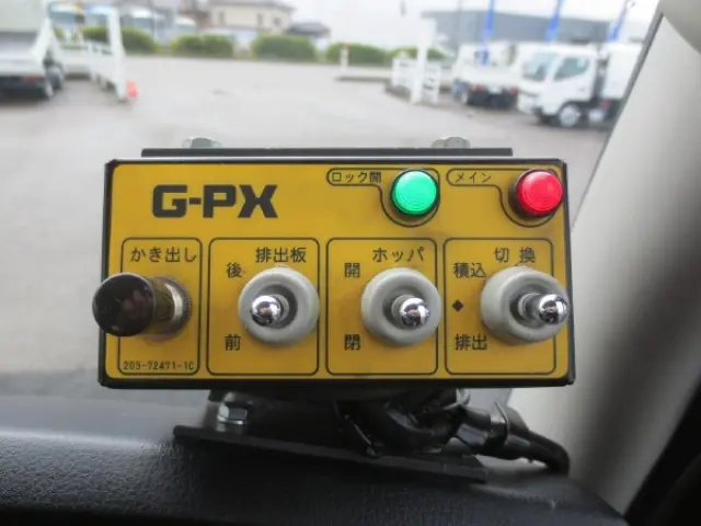 三菱 ファイター 2PG-FK72N(2WD)の写真17