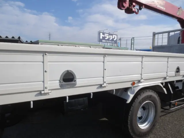 いすゞ フォワード 2PG-FRR90S1(2WD)の写真22