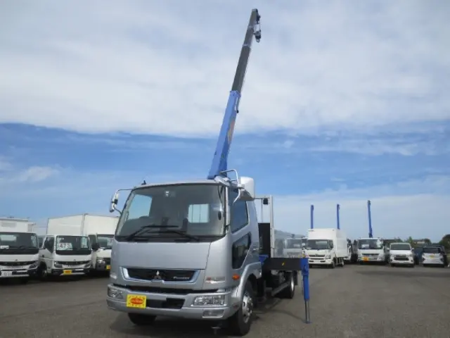 三菱 ファイター 2KG-FK62F(2WD)の写真1