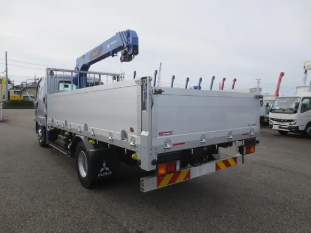 三菱 ファイター 2KG-FK62F(2WD)の写真5