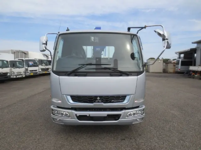 三菱 ファイター 2KG-FK62F(2WD)の写真6