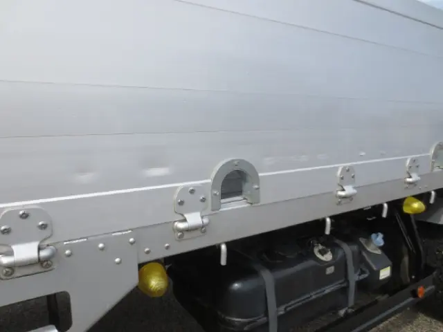 三菱 ファイター 2KG-FK62F(2WD)の写真18