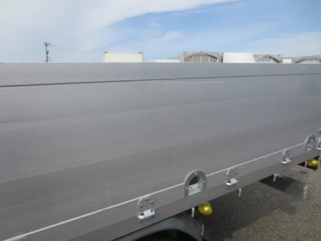 三菱 ファイター 2KG-FK62F(2WD)の写真19