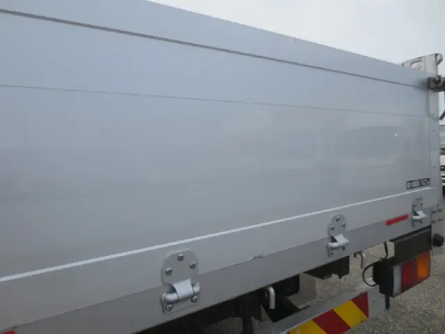 三菱 ファイター 2KG-FK62F(2WD)の写真20