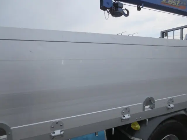 三菱 ファイター 2KG-FK62F(2WD)の写真21