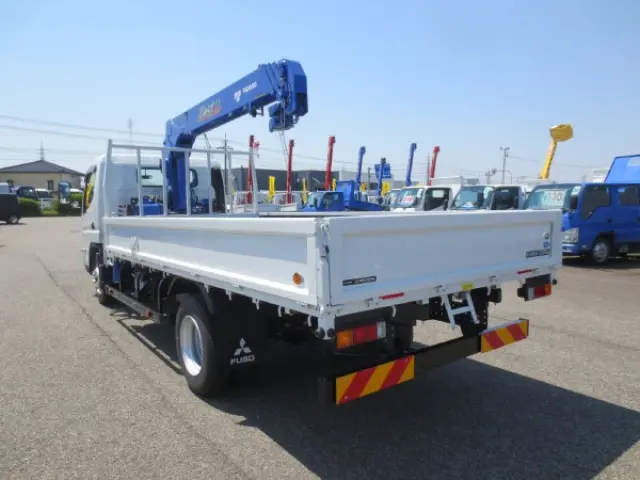 三菱 キャンター 2PG-FEB80(2WD)の写真5