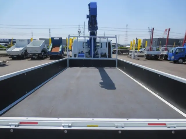 三菱 キャンター 2PG-FEB80(2WD)の写真10