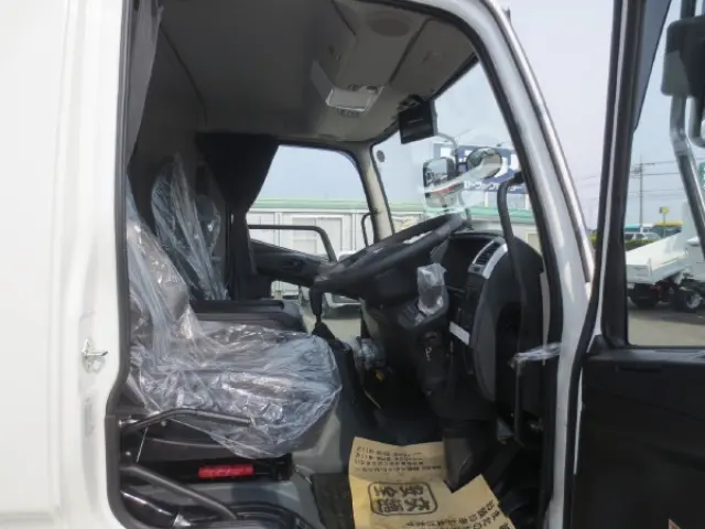 三菱 ファイター 2KG-FK72F(2WD)の写真21