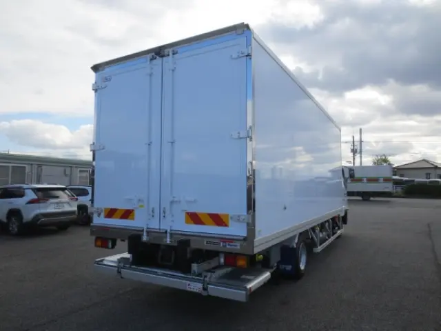 三菱 ファイター 2KG-FK65F(2WD)の写真4